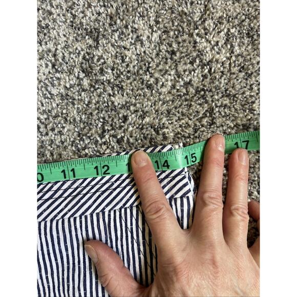 Trina Turk Rockin Ruffle Blue White Striped Shorts Size 2 Side Zip 4” Inseam - Picture 6 of 10